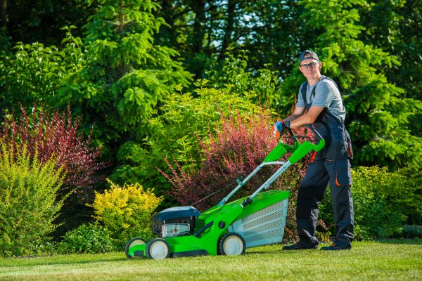 Yard Work Service in Wenatchee