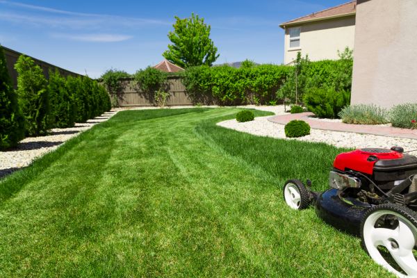 Residential Lawn Mowing in Wenatchee